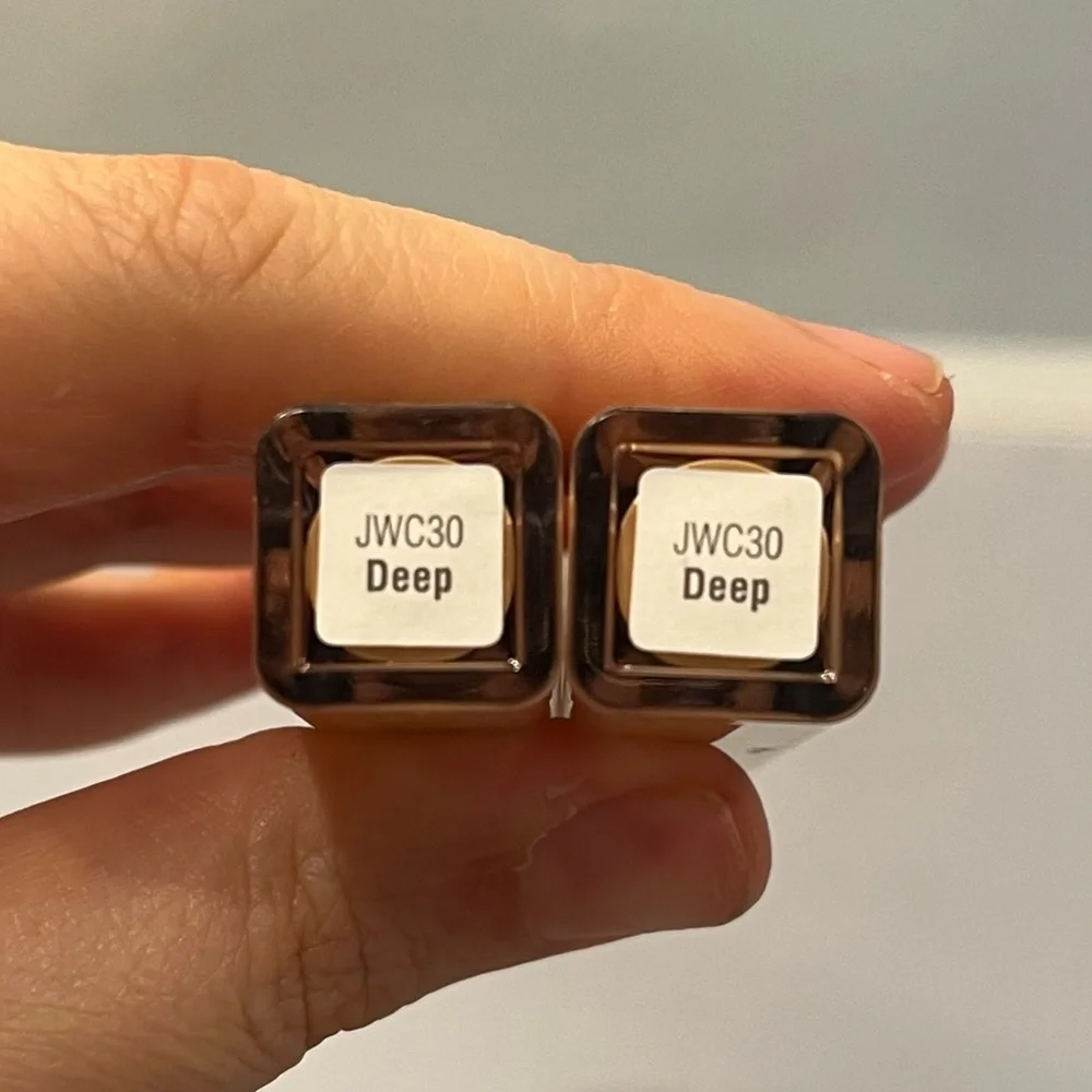 Lot of 2 New Joah Wand Me Up Korean Beauty Concealer in Deep JWC30 Ret $15!